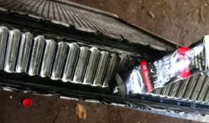 Чем приклеить алюминиевый радиатор охлаждения