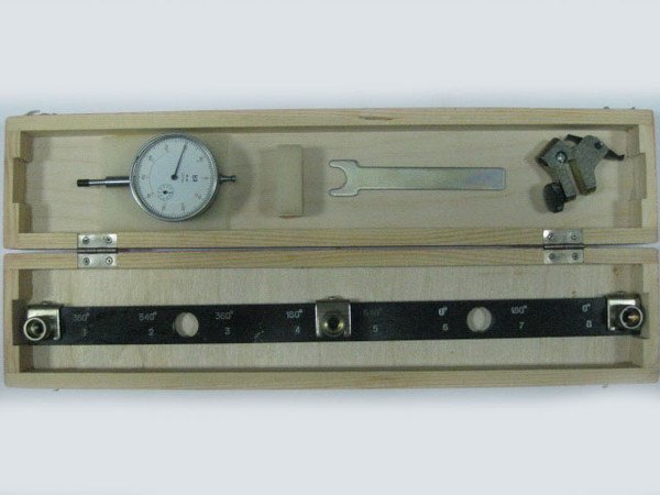 Набор микрометров с рейкой и ключом