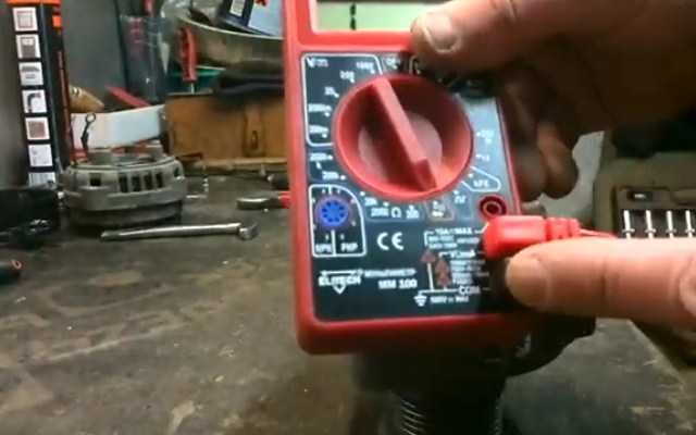 Установите режим звонка на мультиметре