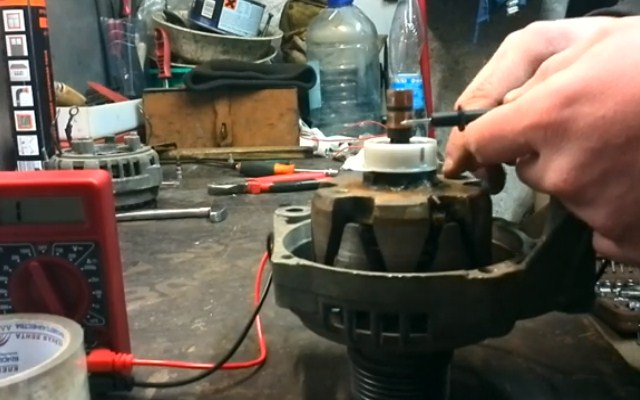 Проверьте ротор на наличие повреждений