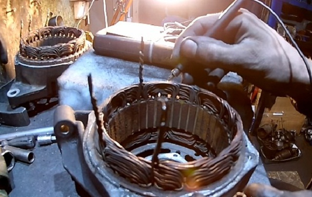 Проверить статор на предмет проникновения металла