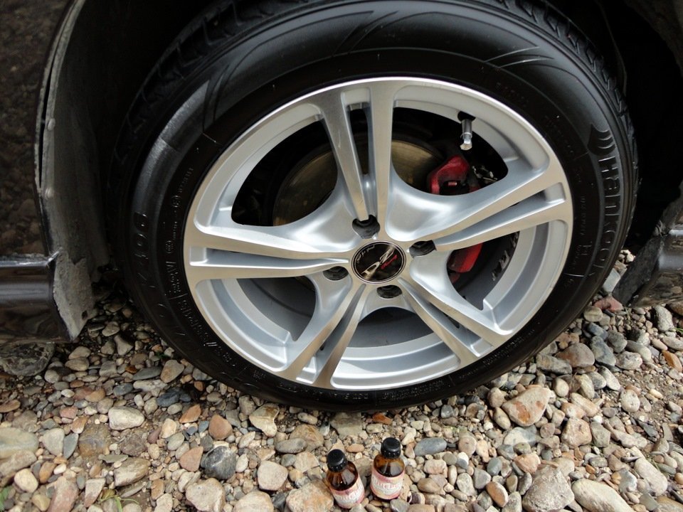 Чернение резины недолговечно и требует частого ухода