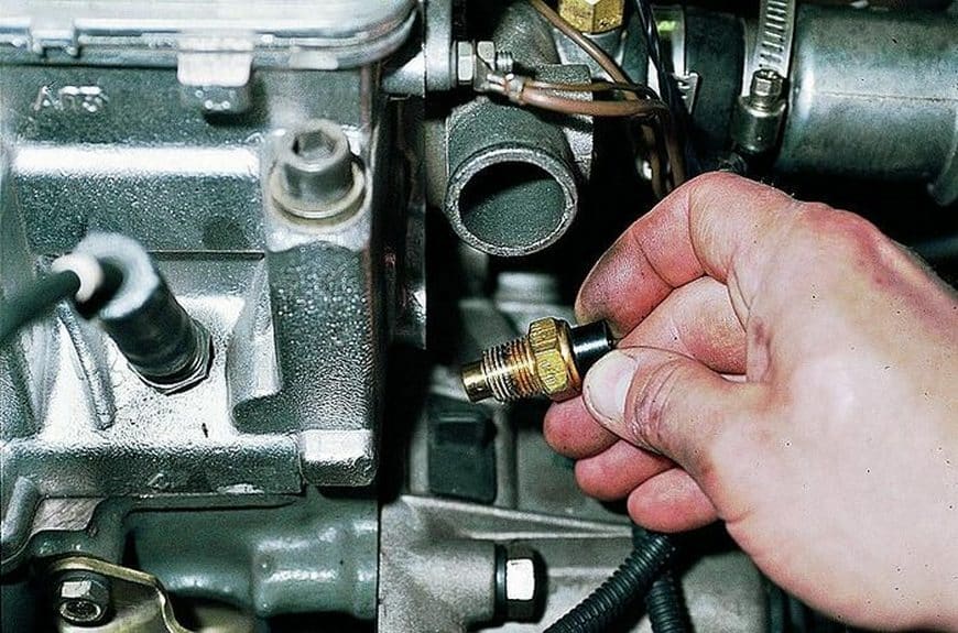 Замена датчика температуры ОЖ