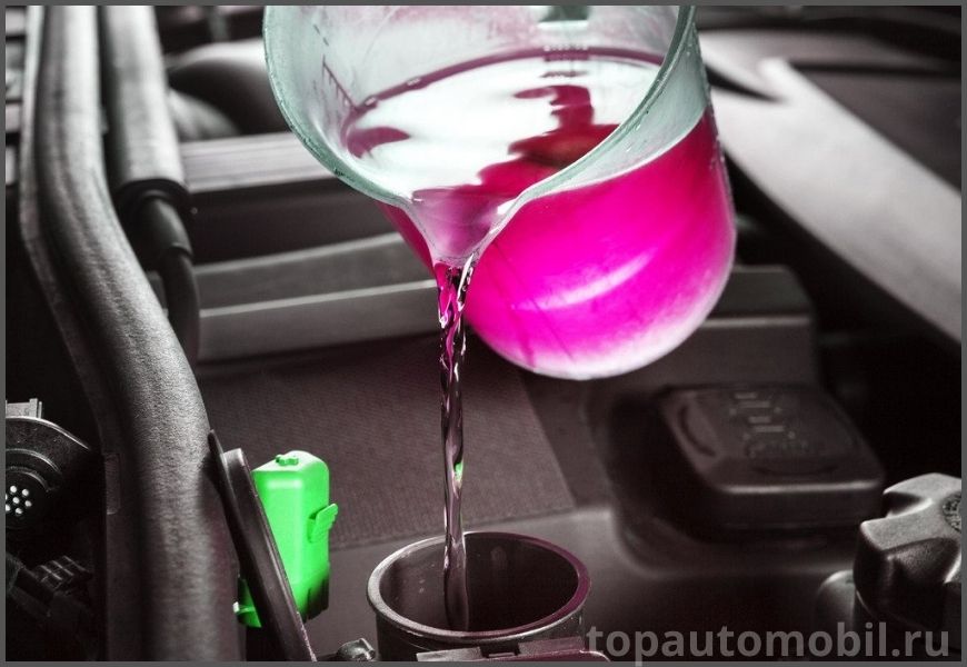 Как долить антифриз: холодный или горячий